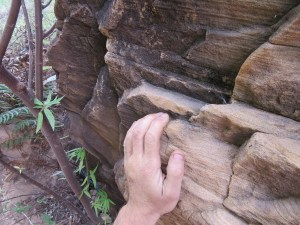 Example of crimping a hold versus using an open hand technique. Which takes stress off the finger pulleys